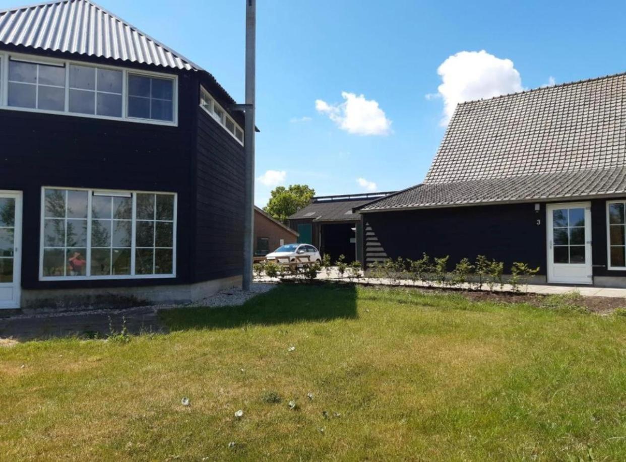 Blossom Barn Lodges Oudewater Exterior photo